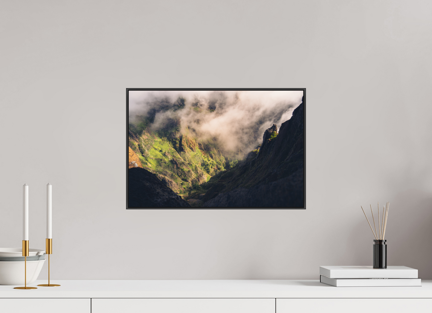 45 x 30 cm, Frame Aluminum Black Acrylic Glass Passo entre Ruivo e Arieiro