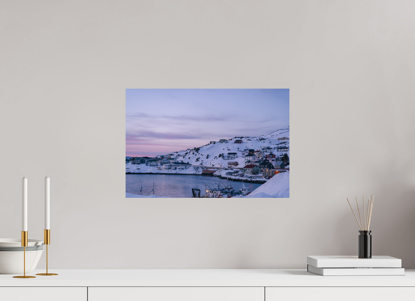 45 x 30 cm, Photo Print On Fuji Crystal DP II Village au bout du monde