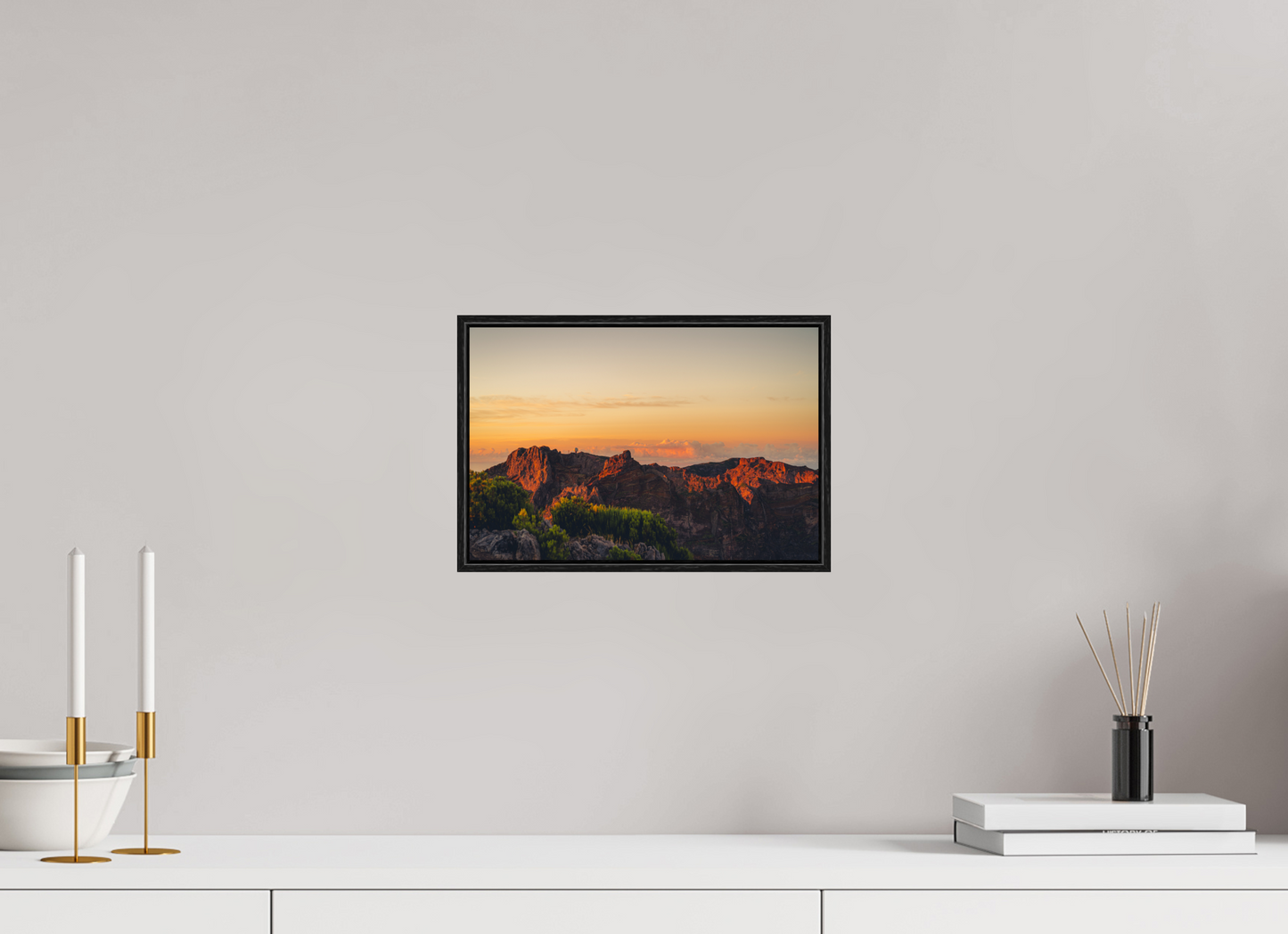 30 x 20 cm, Wooden Frame Black Oak Acrylic Glass Pico do Arieiro at sunrise
