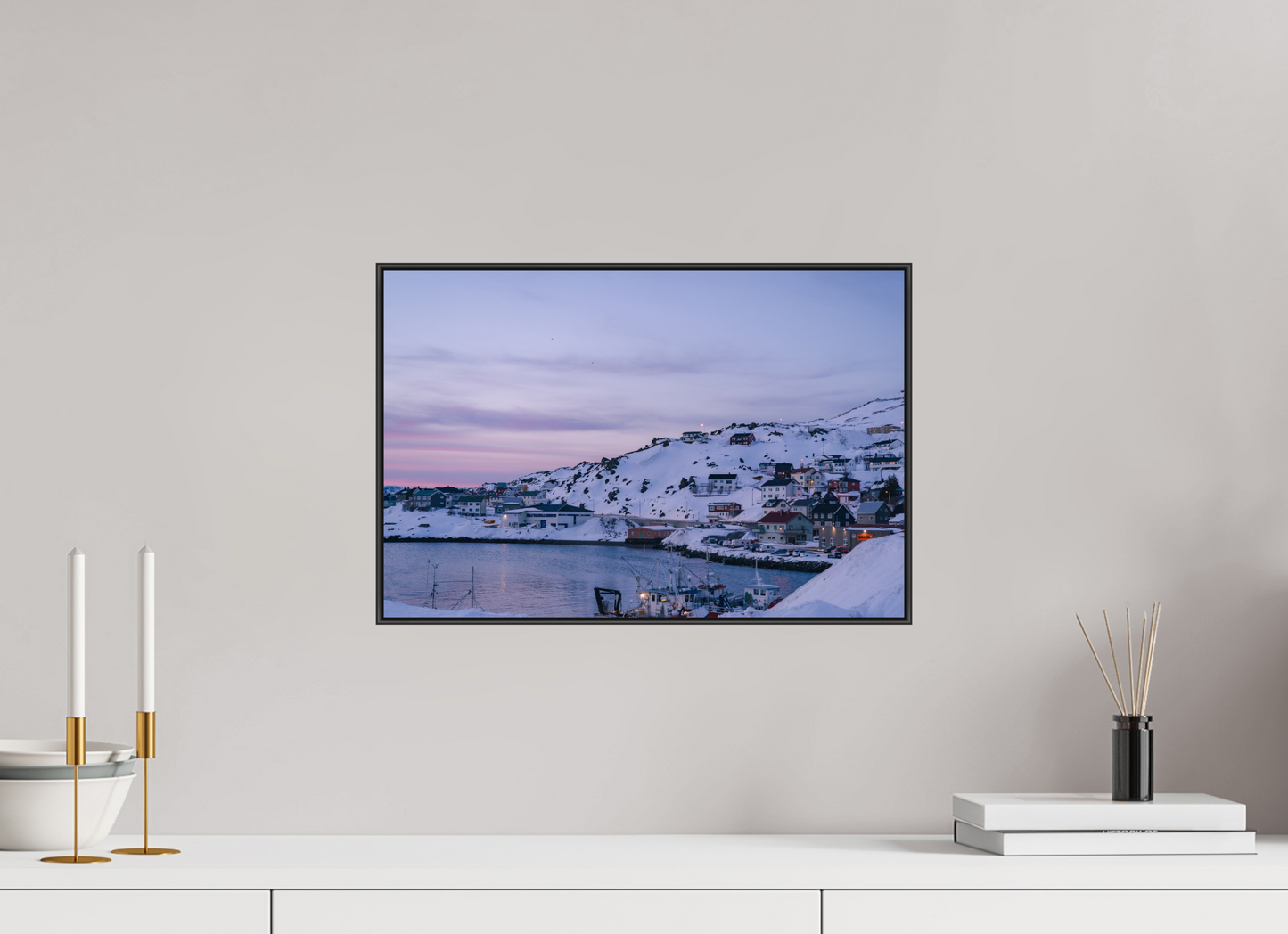 45 x 30 cm, Frame Aluminum Black Acrylic Glass Village au bout du monde