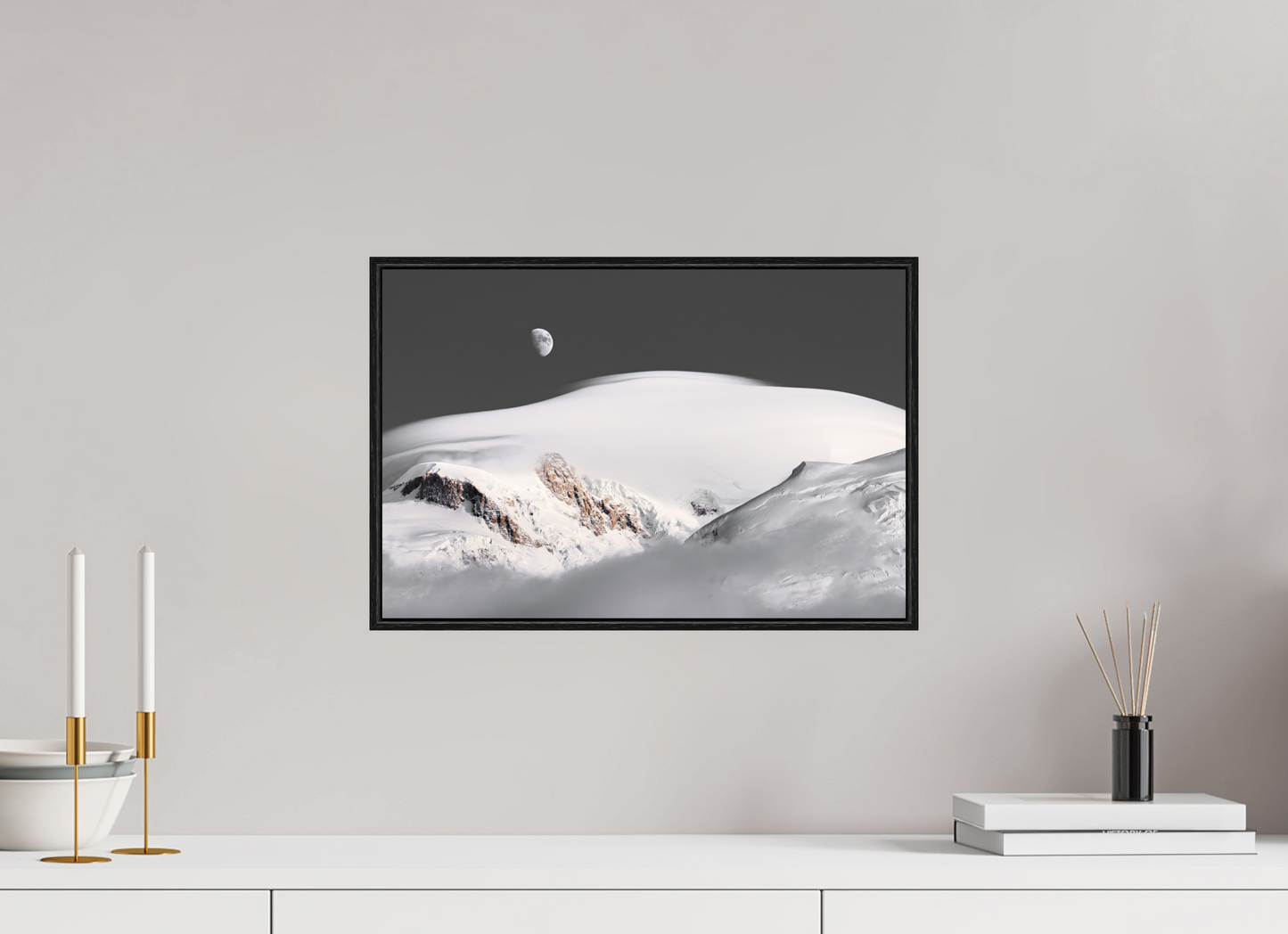45 x 30 cm, Wooden Frame Black Oak Acrylic Glass Lever de Lune