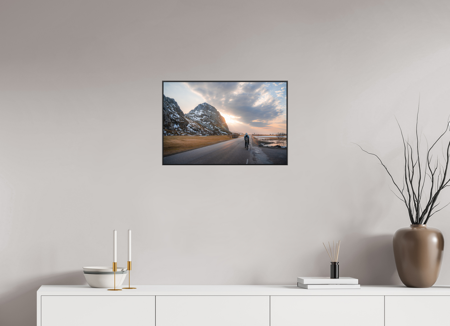 60 x 40 cm, Frame Aluminum Black Acrylic Glass One Way